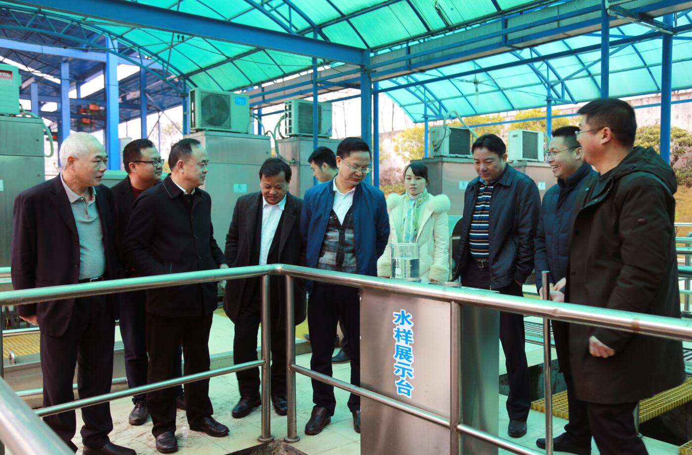 1584690985945608.jpg 2018年7月,副市长邓小建一行莅临公司调研.JPG